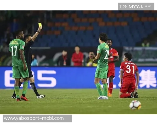 国家德比再掀波澜球迷热议赛场内外的精彩纷呈 国家德比再掀波澜球迷热议赛场内外的精彩纷呈