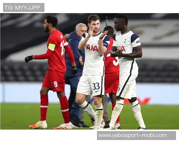 贝林回归虽不完美但奠定基础三后卫战术尚需磨合提升 贝林回归虽不完美但奠定基础三后卫战术尚需磨合提升